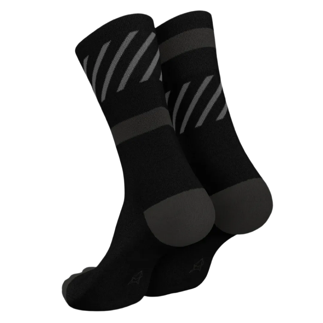 Incylence - Running Disrupts Long Sock - Black