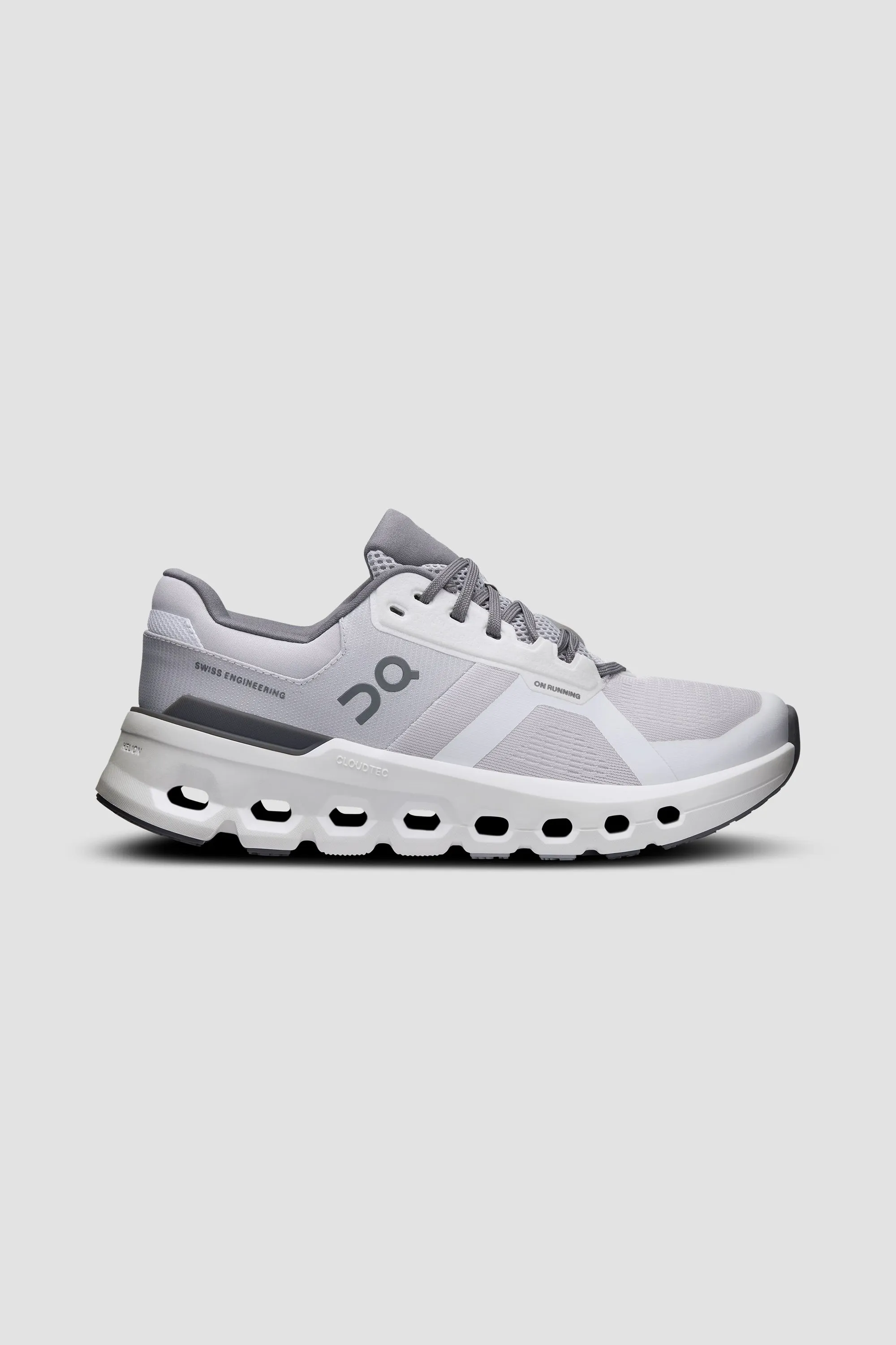 ON | Women's Cloudrunner 2 in Frost/White